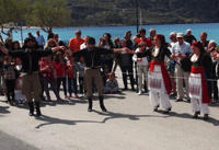 ΣΥΡΤΟΣ ΧΑΝΙΩΤΙΚΟΣ- ΧΑΝΙΩΤΗΣ Από τους πιο δημοφιλείς χορούς στην Κρήτη σήμερα. Αποκαλείται και Χανιώτης
